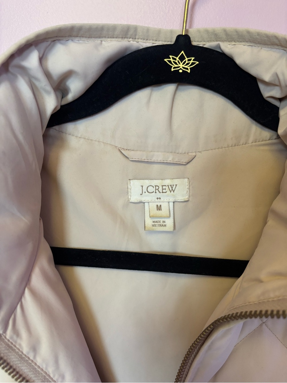 J. Crew Factory Quilted Puffer Vest Fall Medium - Light Beige/Cream - Picture 2 of 8